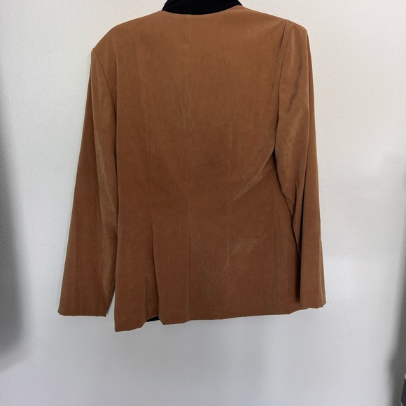 Velvety jacket - Picture 2 of 2